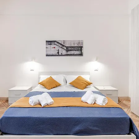 Domus Apartment, 5 Posti Letto Daire *