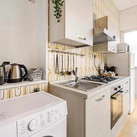 Domus Apartment, 5 Posti Letto *